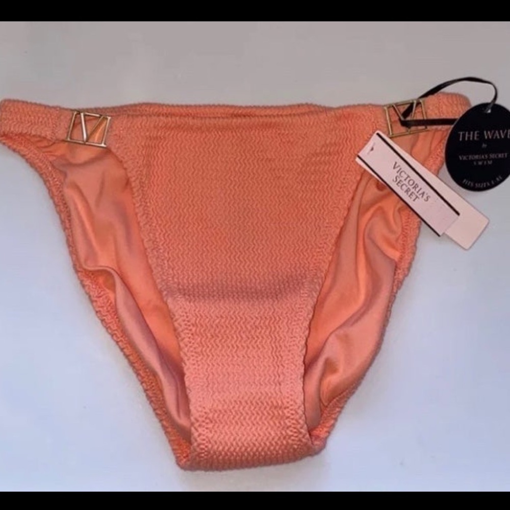 VICTORIA’S SECRET THE WAVE BIKINI BOTTOM (PEACHY ORANGE COLOR)